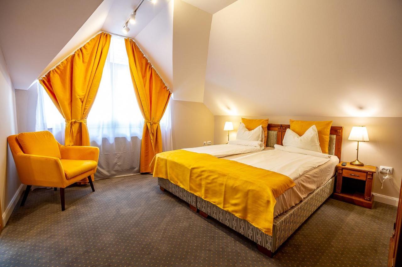 Hotel Casa Joseph Haydn à Sighişoara Extérieur photo