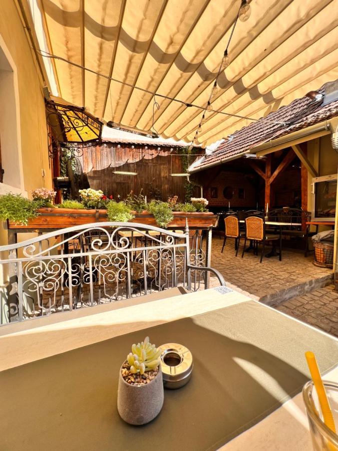 Hotel Casa Joseph Haydn à Sighişoara Extérieur photo